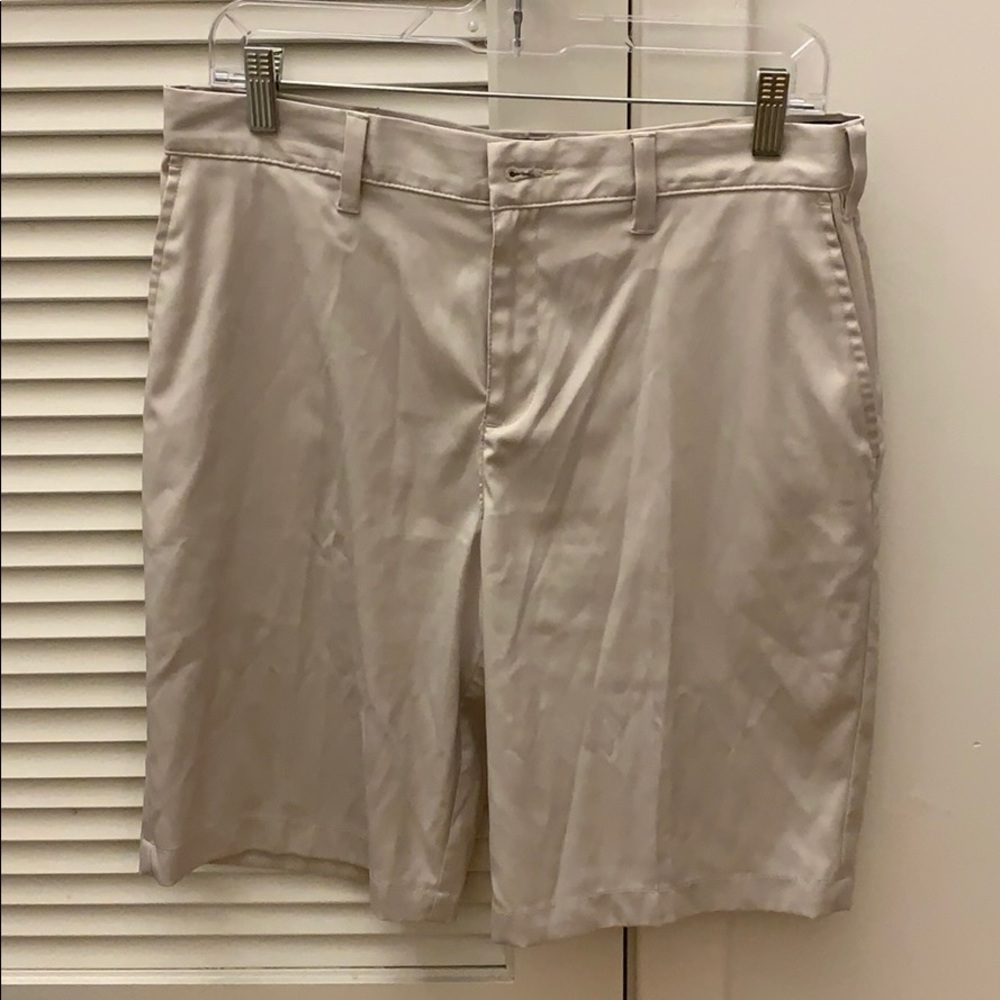 Golf shorts